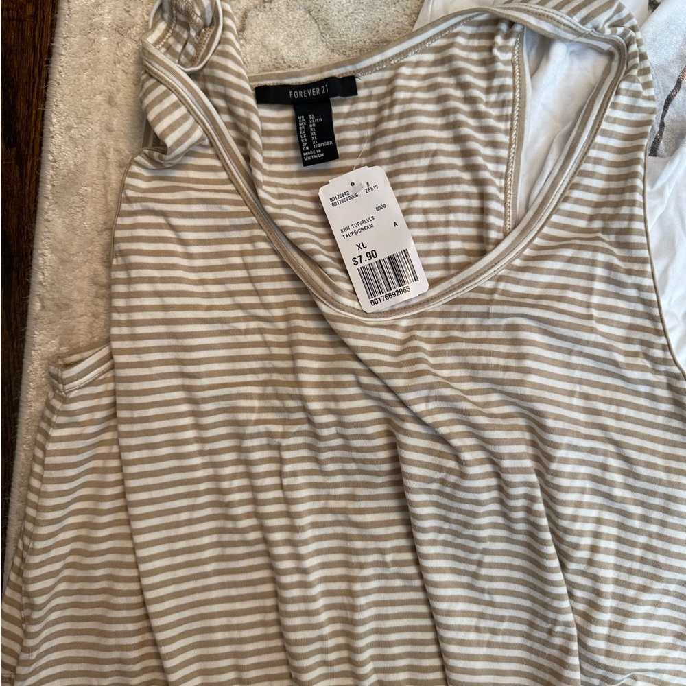 Bundle of 5 tanks (4 are NWT). All size XL or L